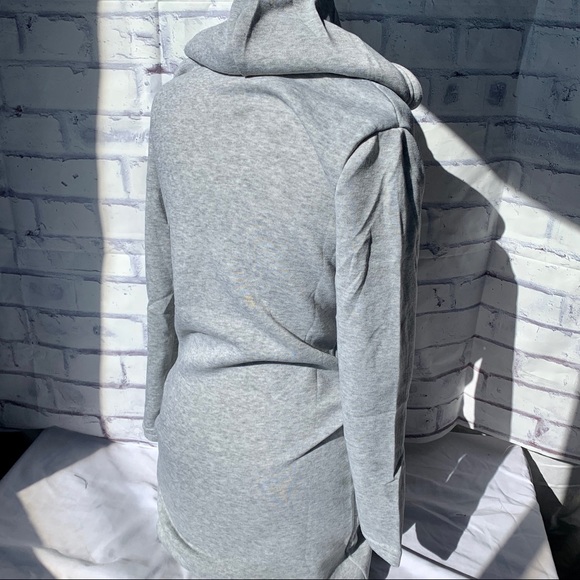 NWT Long Grey Hoodie - Picture 3 of 6